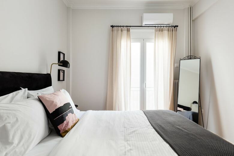Upstreet Elegant Kolonaki 2bd Apartment