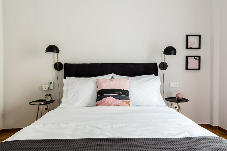 Upstreet Elegant Kolonaki 2bd Apartment