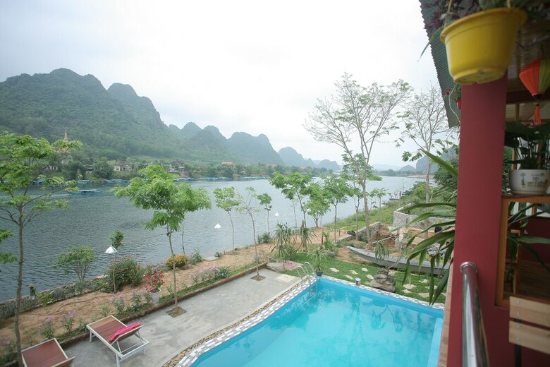 Hotel Restful River Bungalow