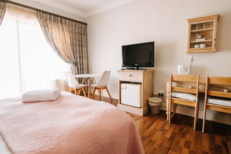 Hotel Albatross Guest House