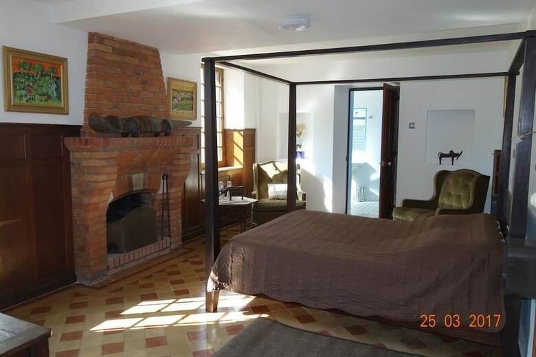Bed & Breakfast Ch�teau Du Mont Suzey