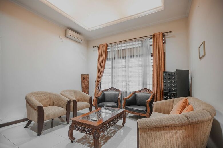 Hotel Oyo 304 Griya Jogja