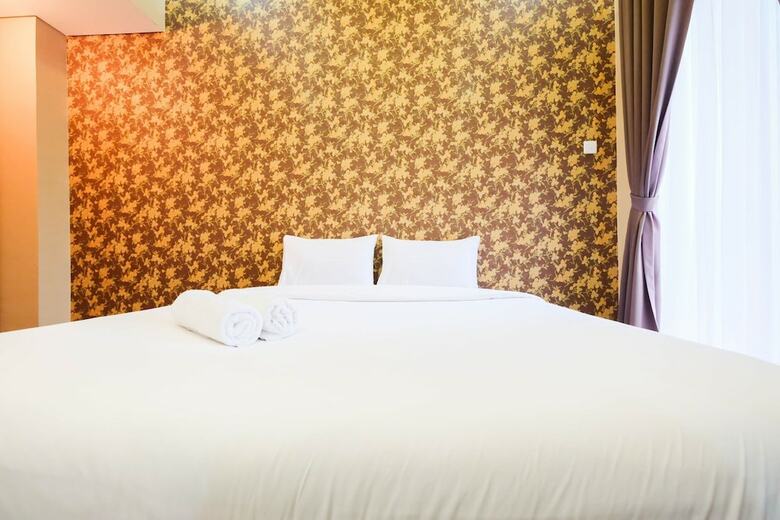Spacious Studio Room Serpong Green View Apartment