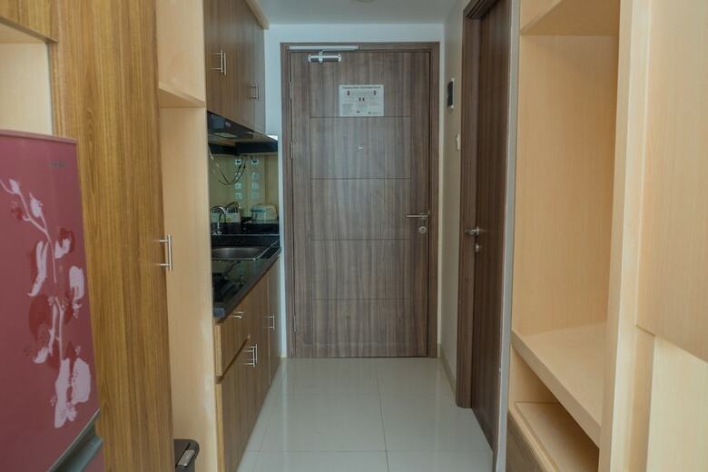 Simply Studio Apartment At Galeri Ciumbuleuit 3