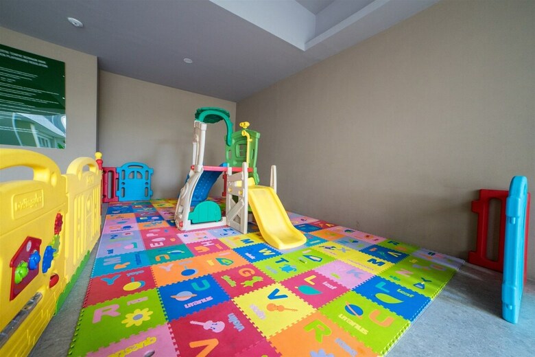 Simply Studio Apartment At Galeri Ciumbuleuit 3