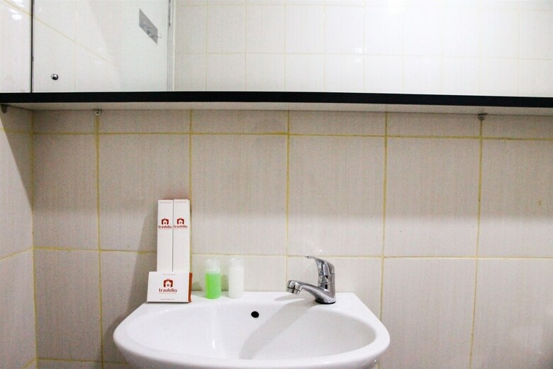 Strategic 2br Ayodhya Apartment