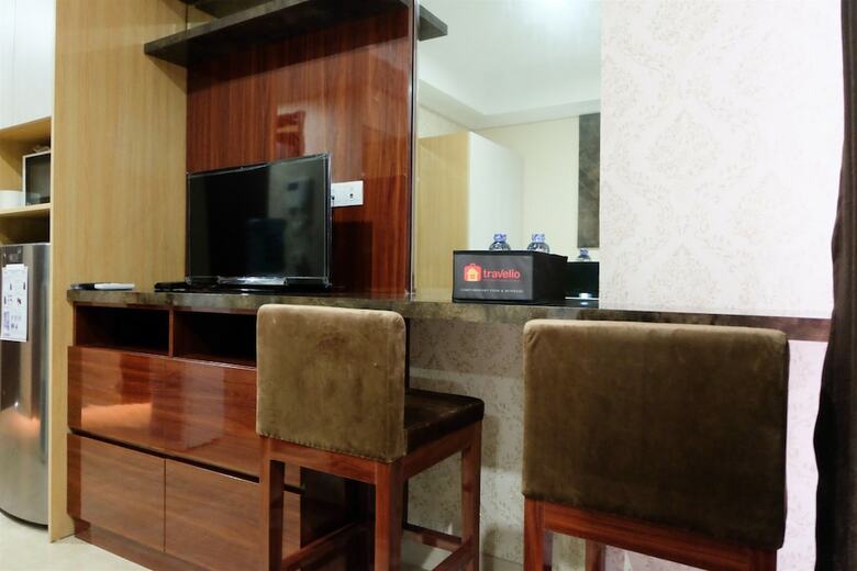 Modern Chic Studio Menteng Park Apartment