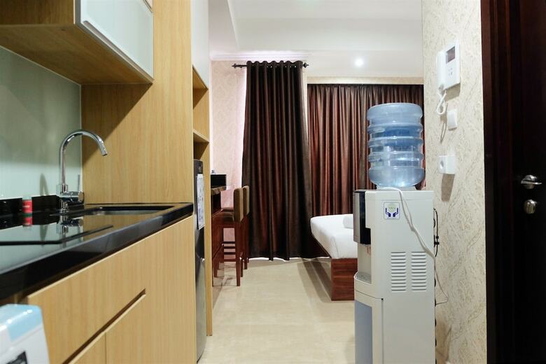 Modern Chic Studio Menteng Park Apartment