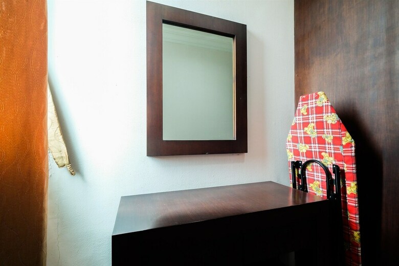 Elegant Minimalist 1br Puri Imperium Apartment