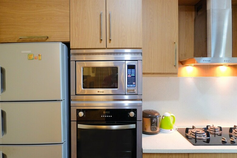 Best 1br Apartment At Hampton's Park Residence