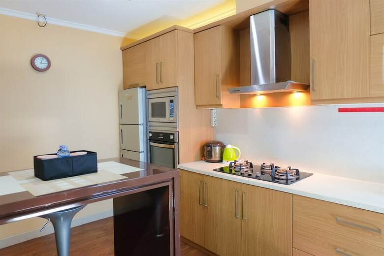 Best 1br Apartment At Hampton's Park Residence