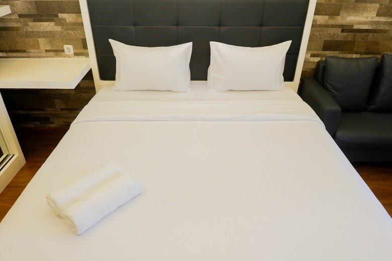 Minimalist Comfy Studio Apartment At Educity Pakuwon