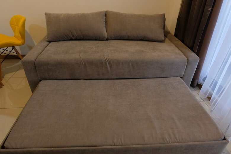 1br Midtown Signature Apartment With Sofa Bed