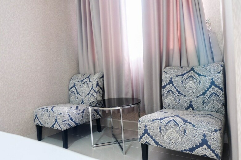Simple Studio The Oasis Mahogany Apartment
