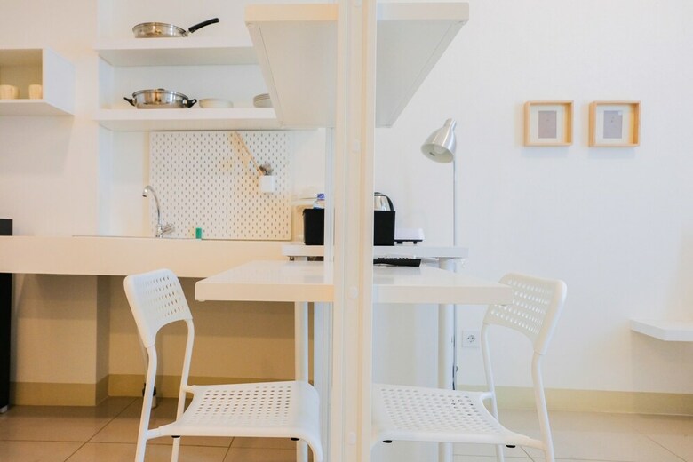 Scandinavian Style Studio Apartment Tree Park Bsd
