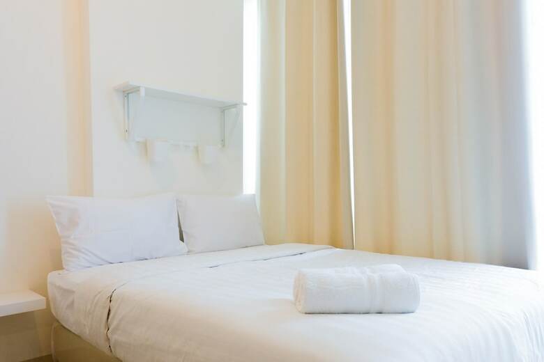 Scandinavian Style Studio Apartment Tree Park Bsd