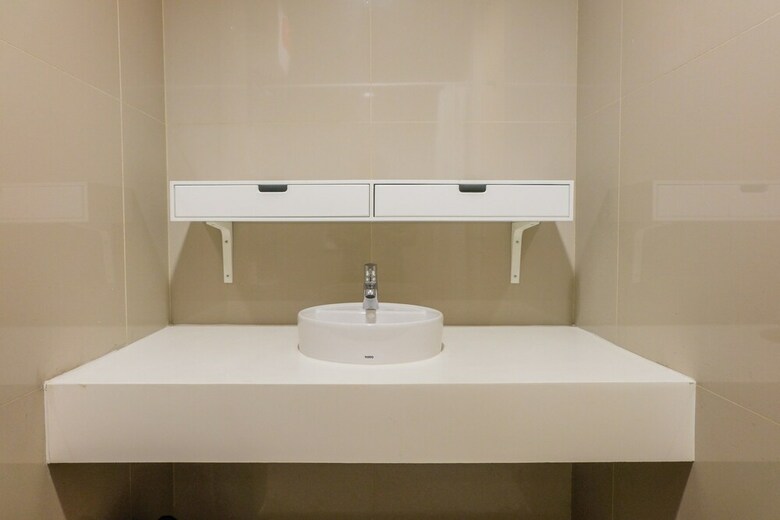 Scandinavian Style Studio Apartment Tree Park Bsd