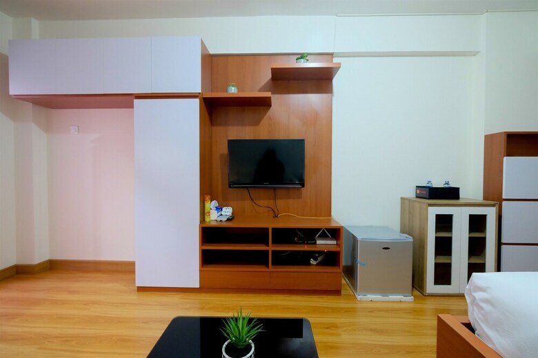 Parquette Studio @ Cinere Resort Apartment