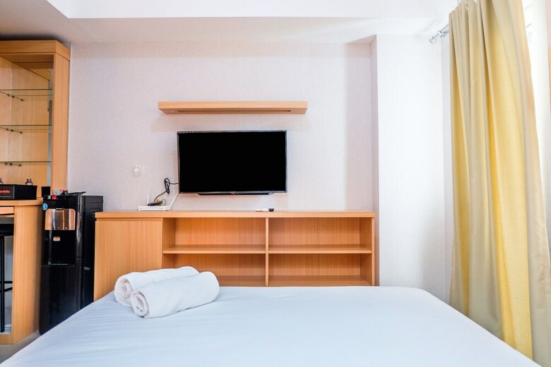 Luxurious Studio The Oasis Apartment