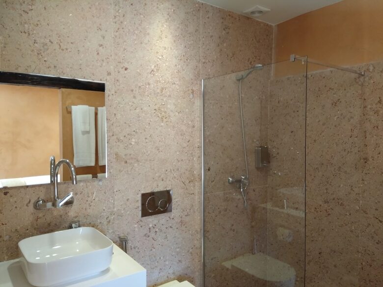 Hostal Quinta Da Corti�a - Casa Da Torre - Hostel