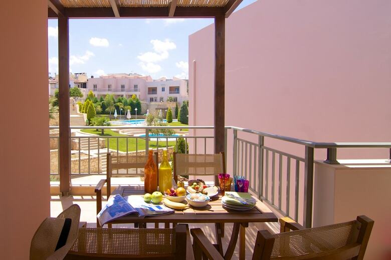 Apartamentos Loutra Resort