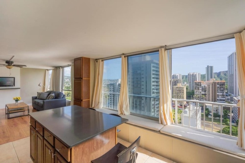 Waikiki Townhouse #1604