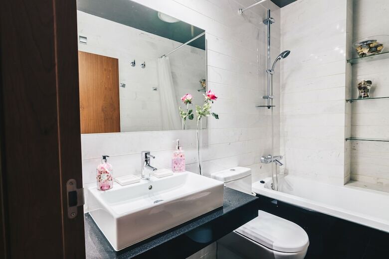 Isozaki Apartment By People Rentals