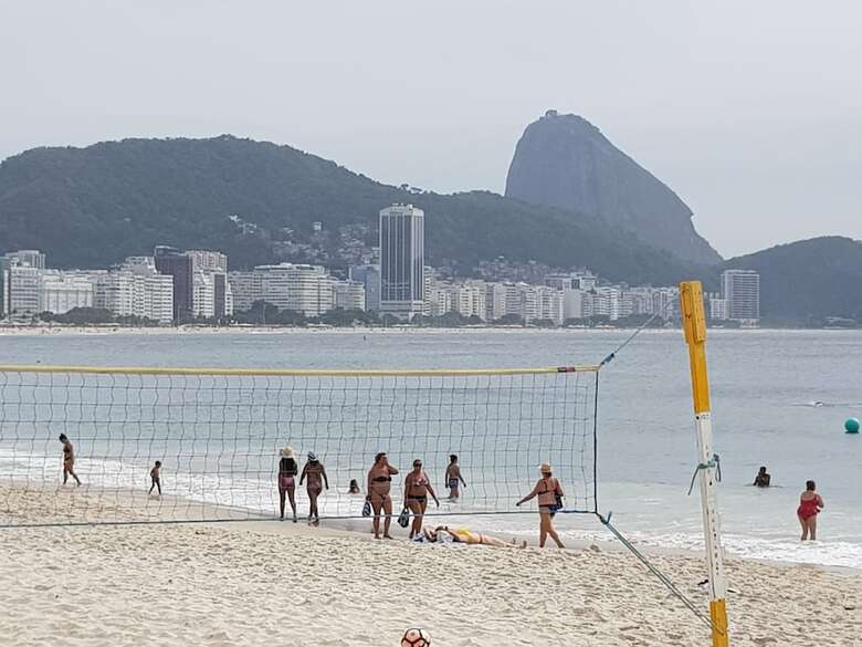 Apartamentos Amplo Im�vel Copa Posto 6 - Piscina
