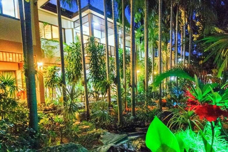 Meewaya Hotel
