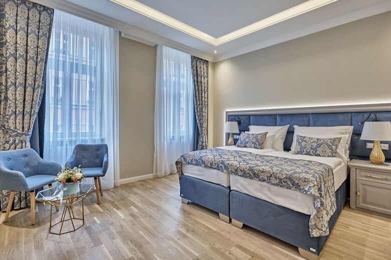 Golden Key Boutique Hotel