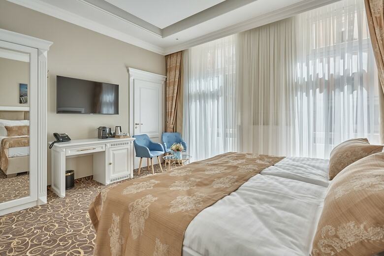 Golden Key Boutique Hotel