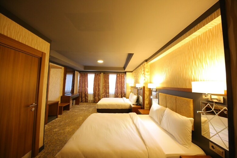 Taht Palace Hotel