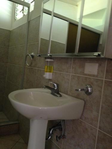 Hotel Flor De Itabo