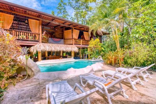 Lodge Caribe Town Resort