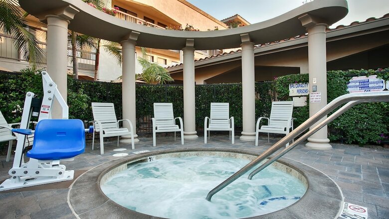 Motel Best Western Plus Orange County Airport North