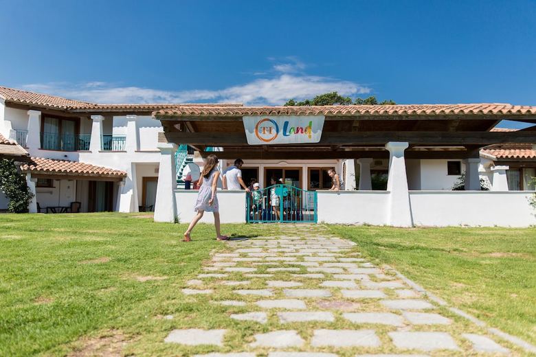 Posada Th San Teodoro | Liscia Eldi Village