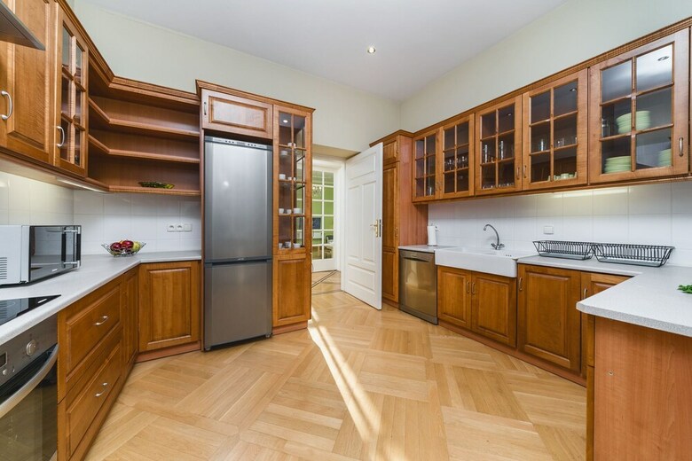 Apartamenty W Pa?acu Pod Baranami
