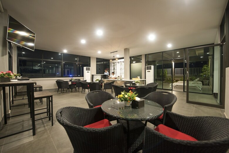 Urbanite Hotel