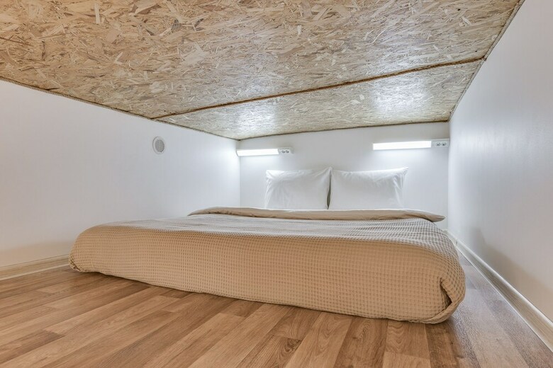 Tomi Apartments