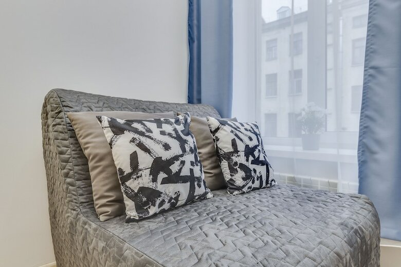 Tomi Apartments