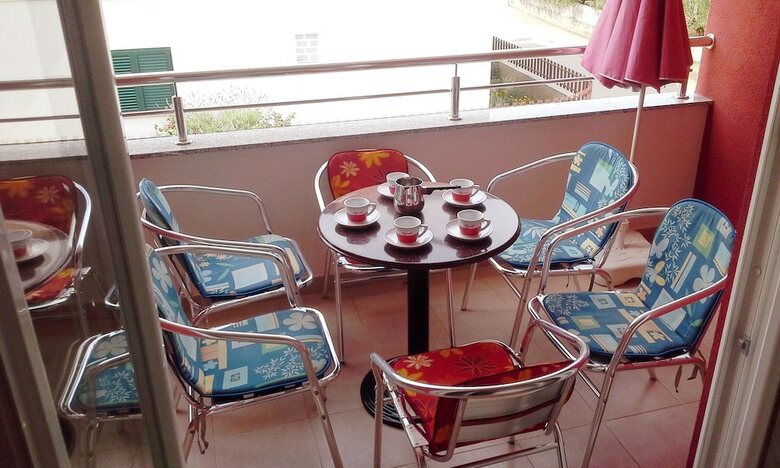 Apartmani Marinovi? - Vodice