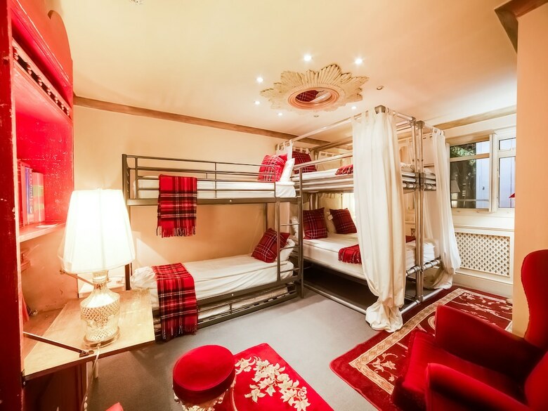 Hotel London Lodge