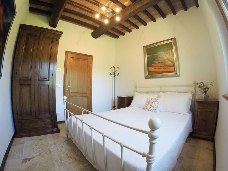 Agroturismo Boschi Di Montecalvi