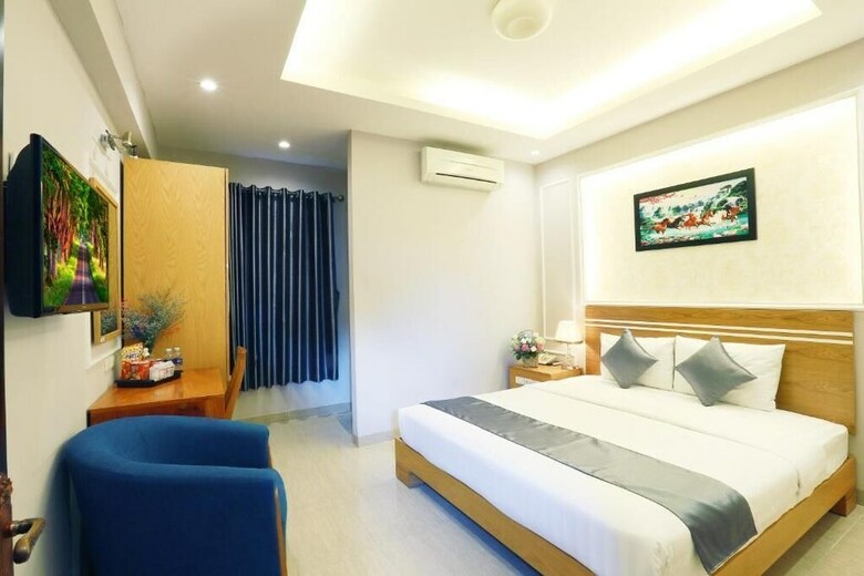 Lucky Star Hotel 266 de Tham