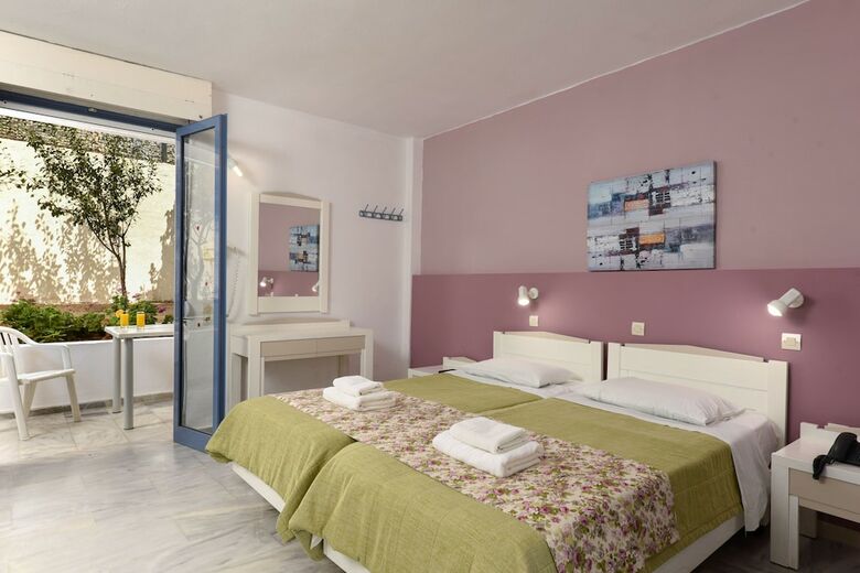 Aparthotel Ariadne Hotel Apartments & Suites