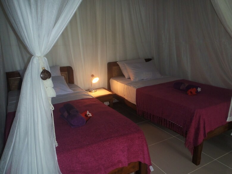 Bed & Breakfast Om Shanti Cottages