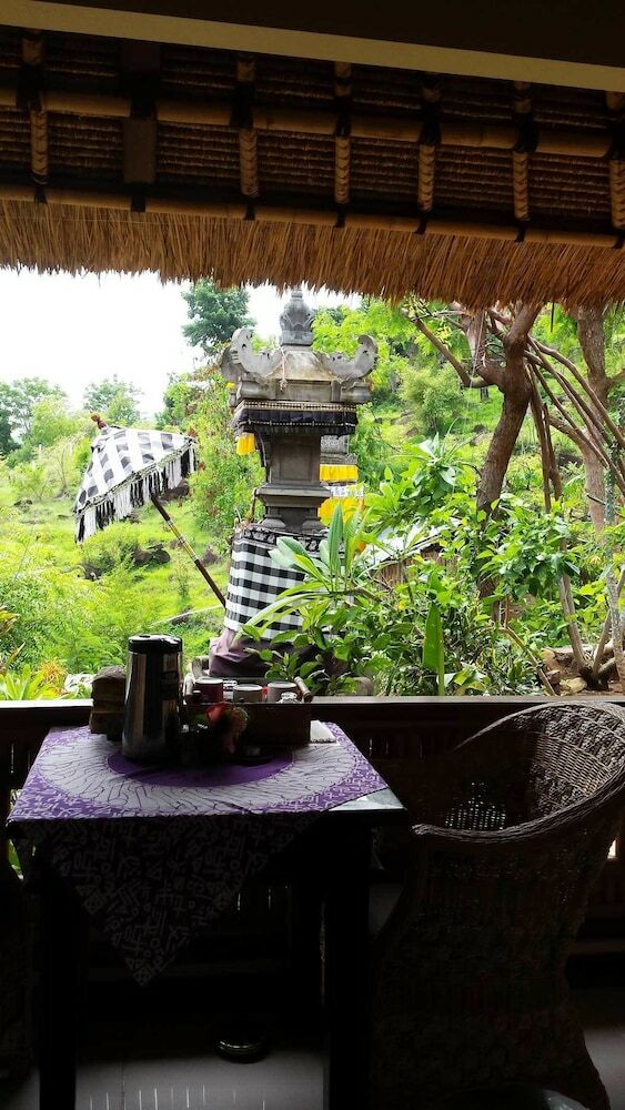 Bed & Breakfast Om Shanti Cottages