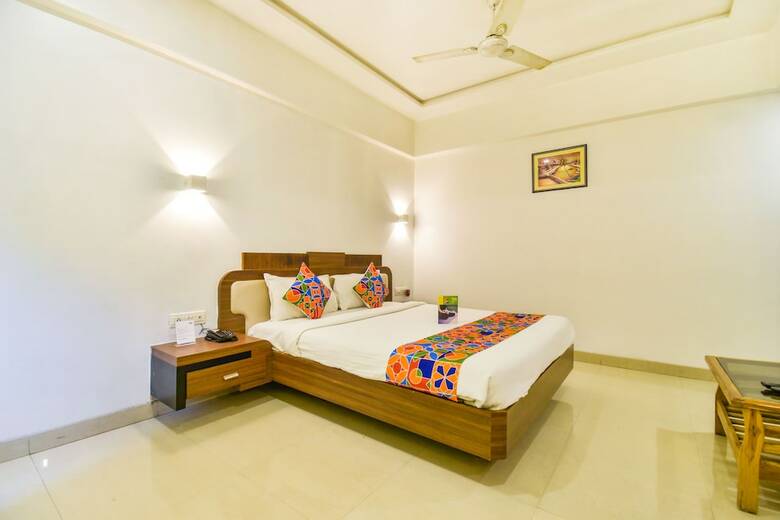 Fabhotel Rishivan
