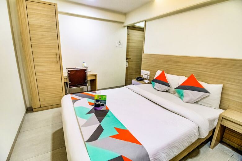 Fabhotel Monarch Guestline