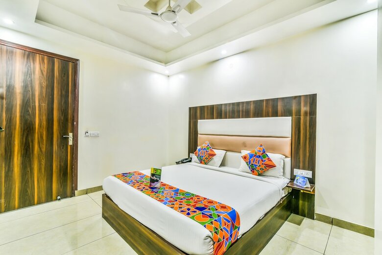 Fabhotel Classic Park